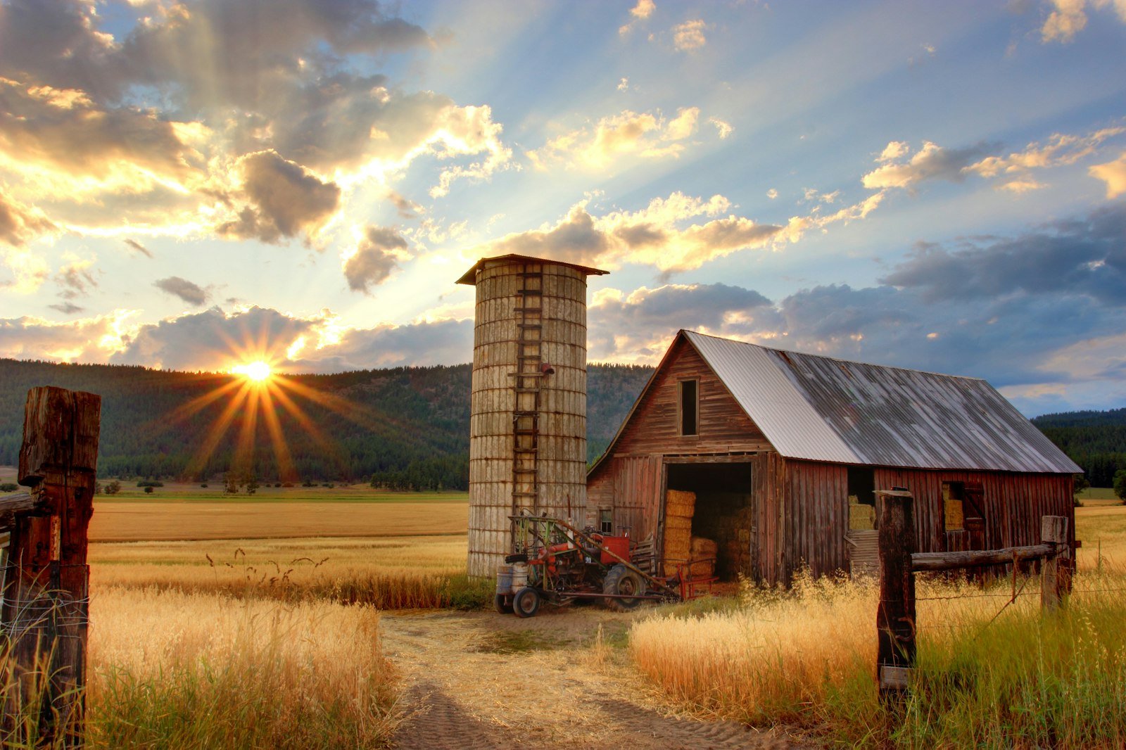 Kentucky bluegrass region rural home